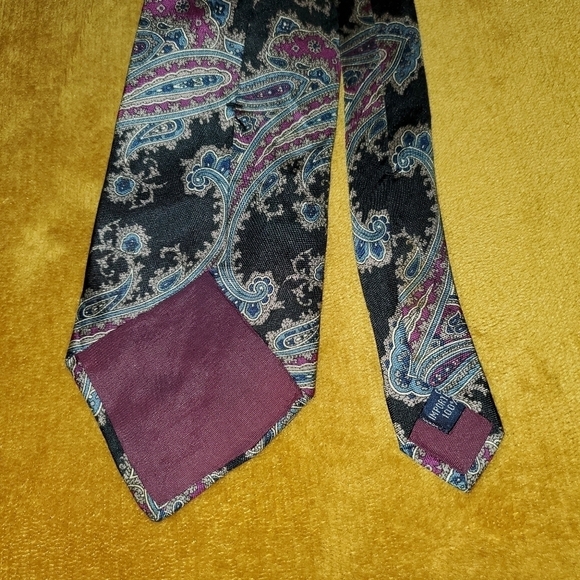 Multicolored patterned necktie NEW - Picture 5 of 5